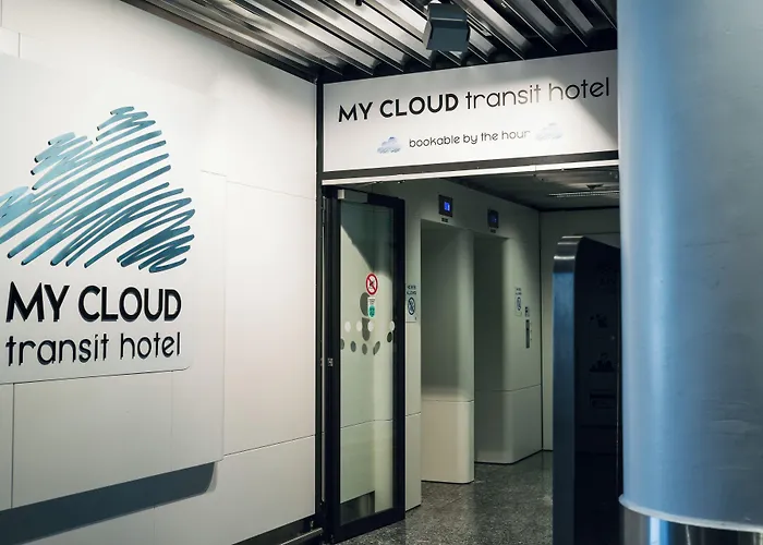 My Cloud Transit - Guests With International Flight Only! Hotel 2*