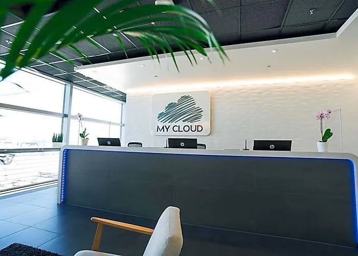 My Cloud Transit - Guests With International Flight Only!