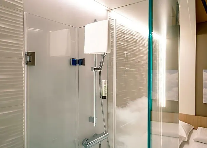 My Cloud Transit - Guests With International Flight Only! Hotel